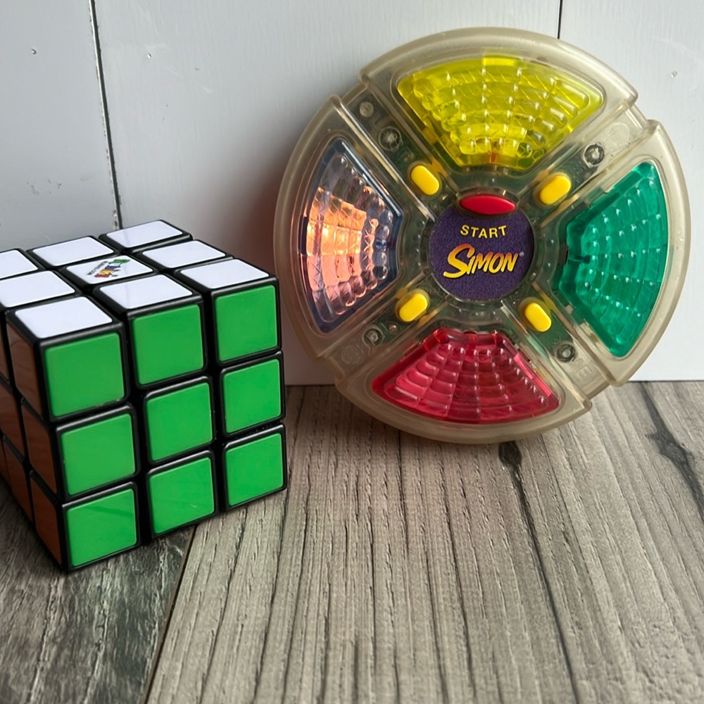 Rubik's Cube & Electronic Simon Game Challenge Puzzle